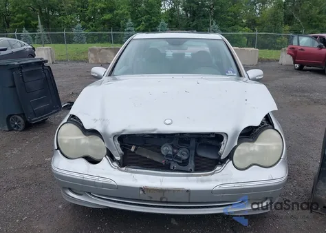 2004 Mercedes-Benz C 230 Kompressor Sport/Sport from USA, damaged, VIN WDBRF40J94A645850